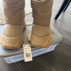 Yeezy boots